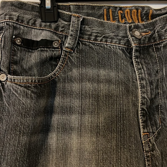 Gently Worn Men’s LL Cool J Denim Jeans - Picture 5 of 16